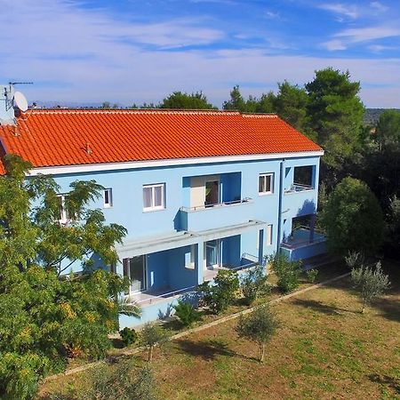 Sara Apartments Petrcane Εξωτερικό φωτογραφία