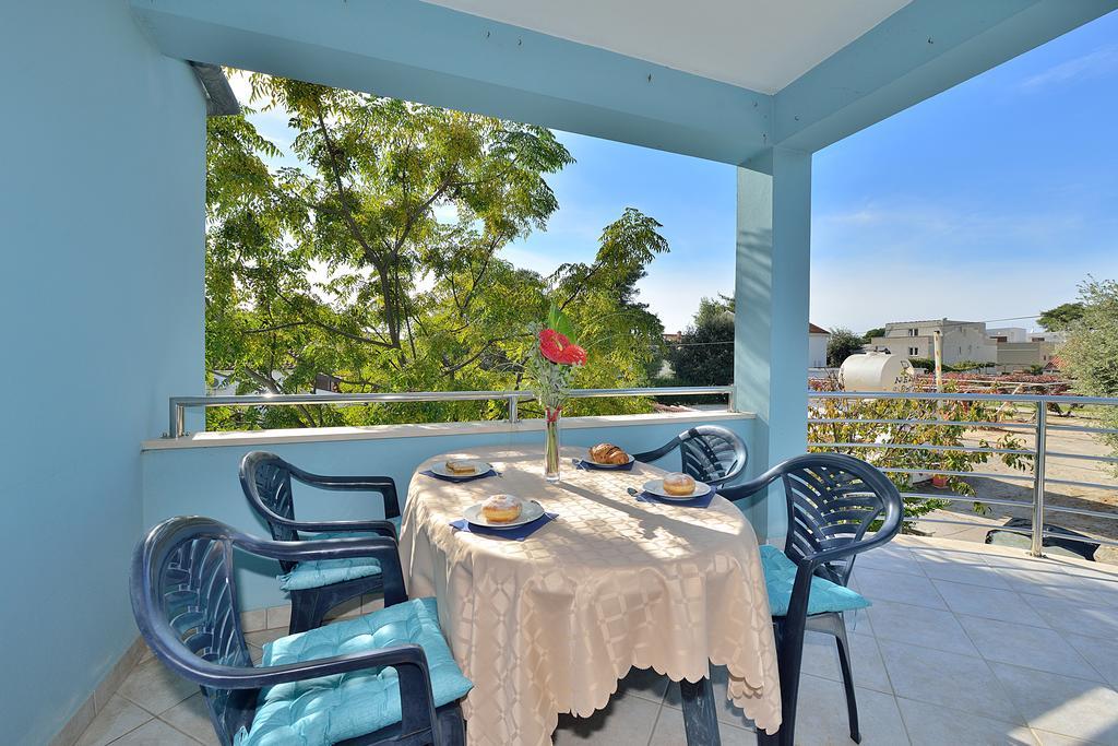 Sara Apartments Petrcane Δωμάτιο φωτογραφία